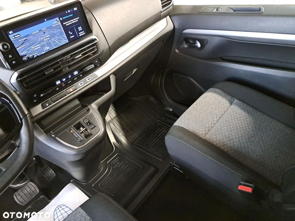 Toyota Proace Verso 2.0 D4-D Long Family - 32