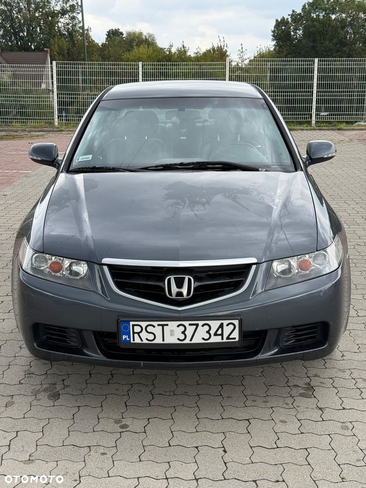 Honda Accord 2.0 Comfort - 2