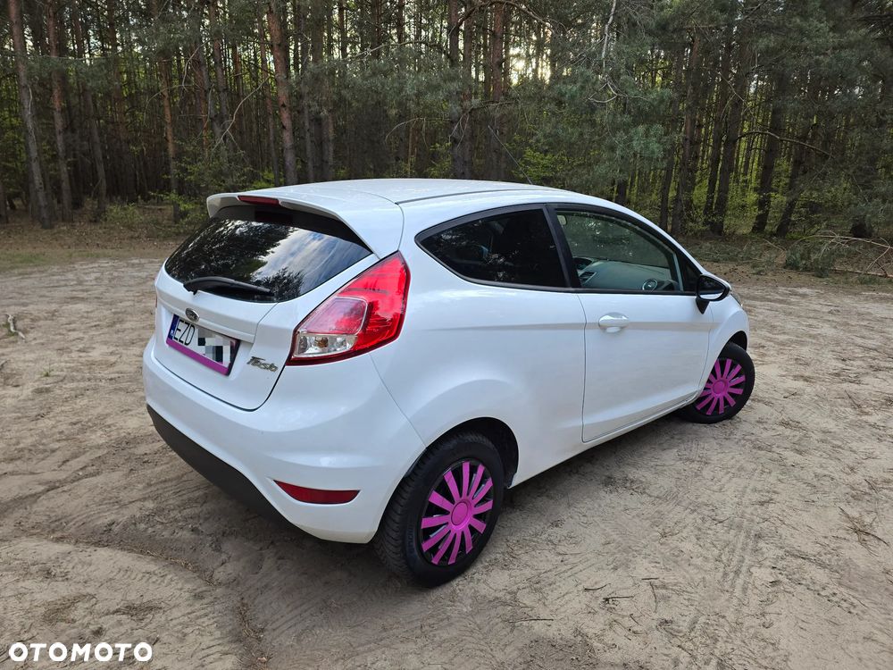 Ford Fiesta 1.25 Champions Edition - 6
