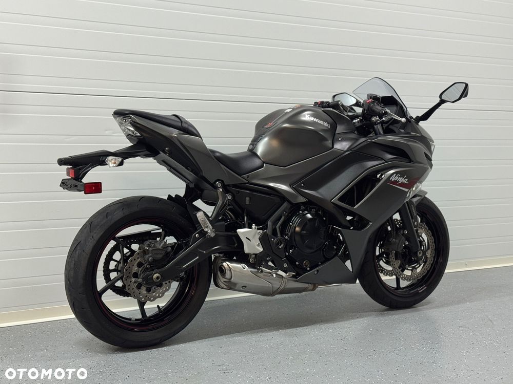 Kawasaki Ninja - 2