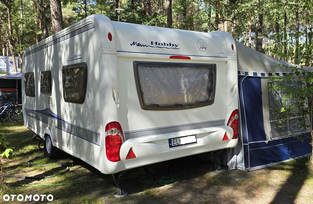 Hobby 560 Excelsior Mover Solar TV/DVD Radio Hi-Fi Isabella Łazienka / WC - 5