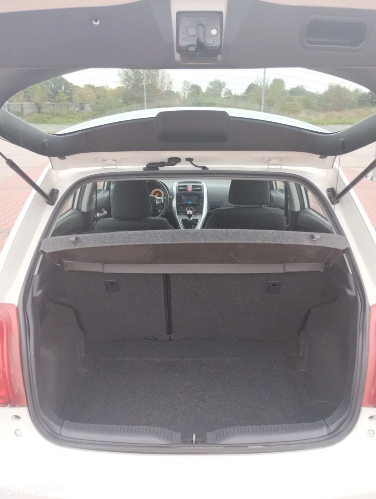 Toyota Auris 2.0 D-4D Premium - 15
