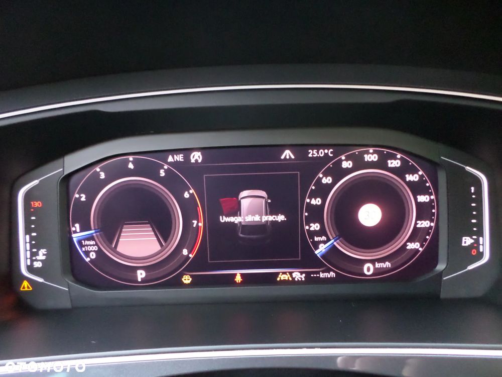 Volkswagen Tiguan - 19