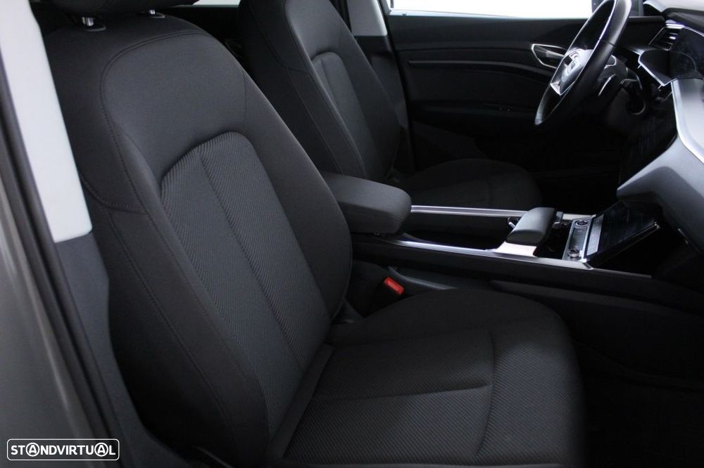 Audi Q8 e-Tron 55 quattro Advanced - 14