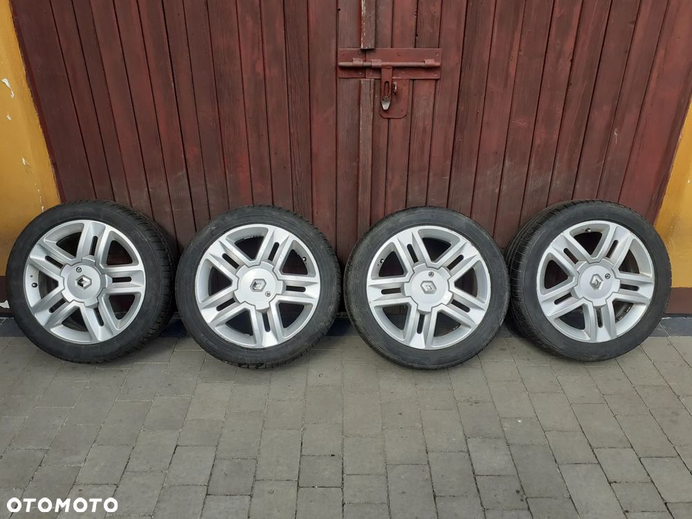 Zestawy Alu Felg 17" - 4