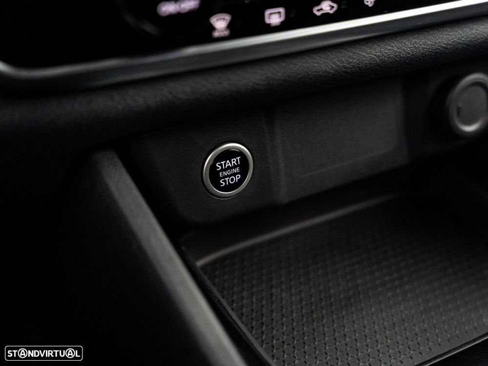 Nissan Qashqai 1.3 DIG-T Acenta - 26