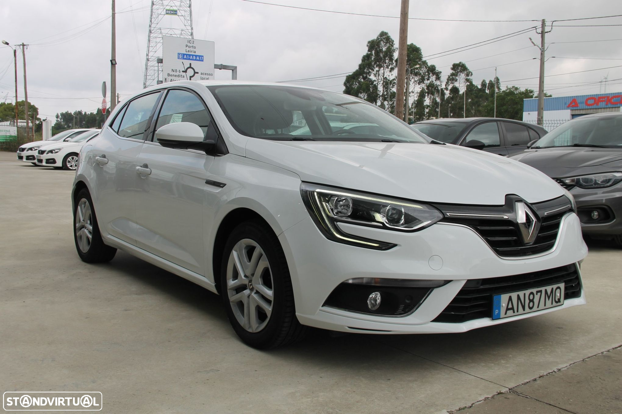Renault Mégane 1.5 Blue dCi Zen - 2