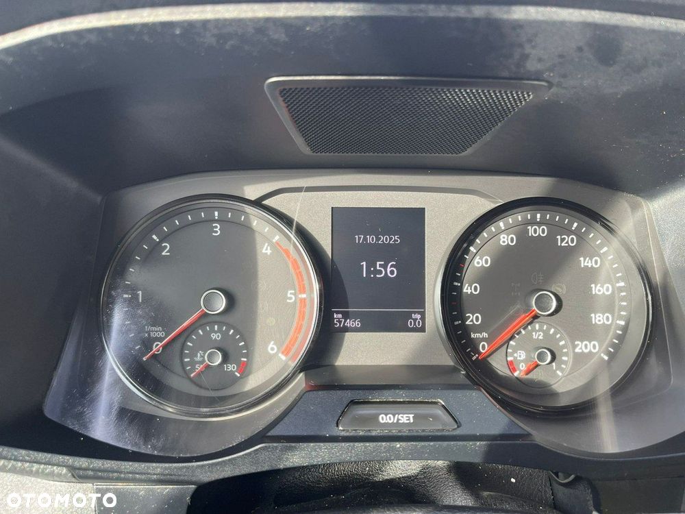 Volkswagen Crafter - 13