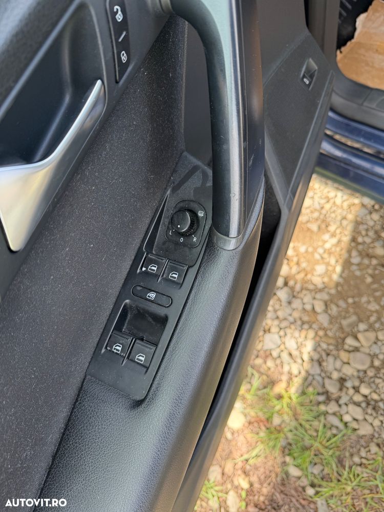 Volkswagen Passat 1.6 TDI BlueMotion - 13