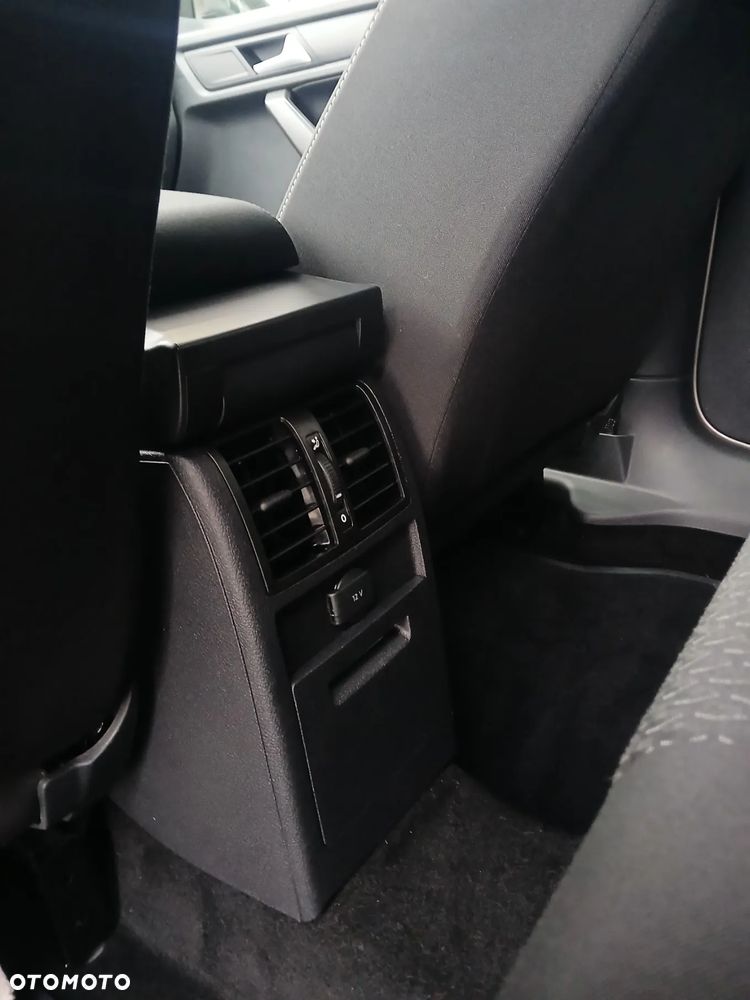 Volkswagen Caddy 1.4 TSI Trendline DSG - 29