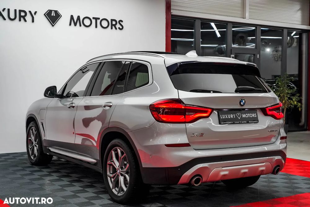 BMW X3 xDrive30e Aut. xLine - 7