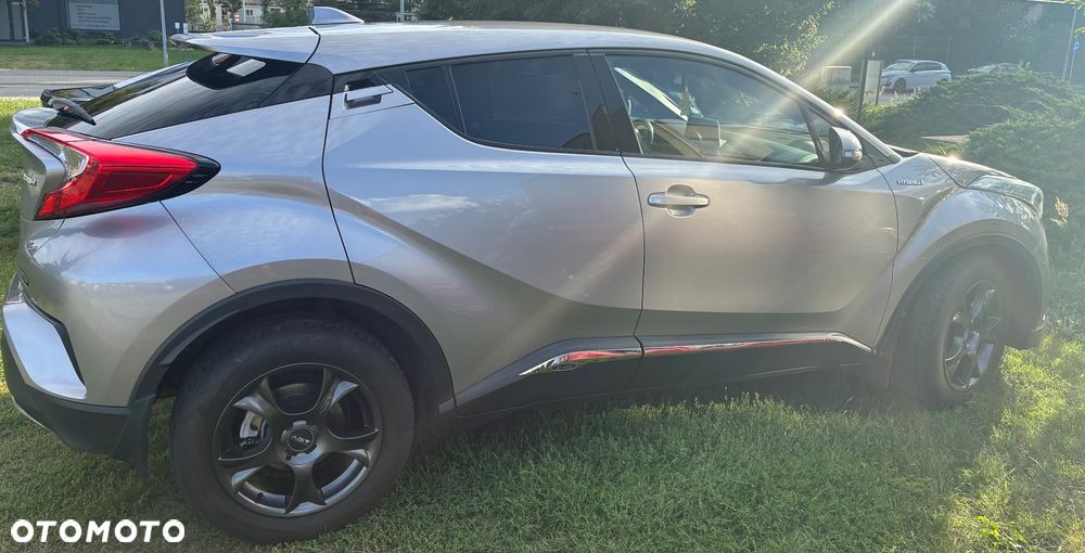 Toyota C-HR - 5