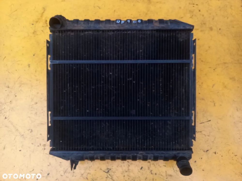 Chłodnica wody Deutz Fahr Agrotron 106 - 1