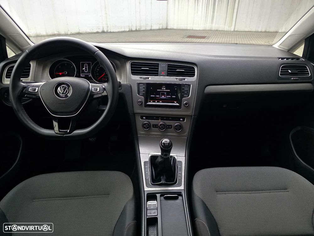 VW Golf Variant 1.6 TDi Highline - 35