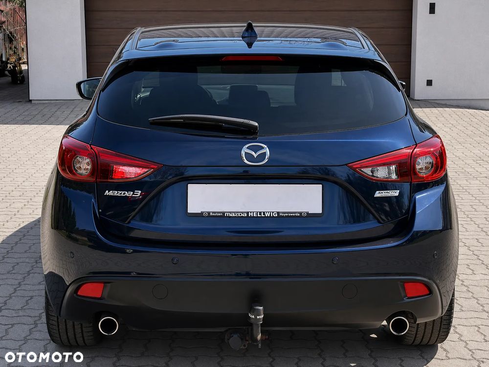 Mazda 3 - 10