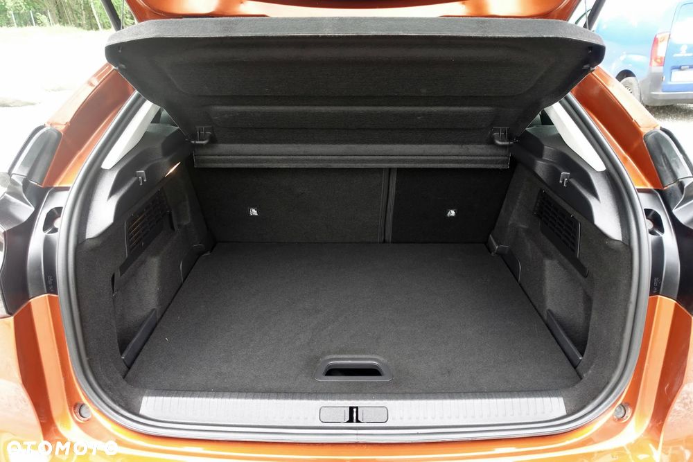 Citroën C4 e-C4 136 FEEL - 16