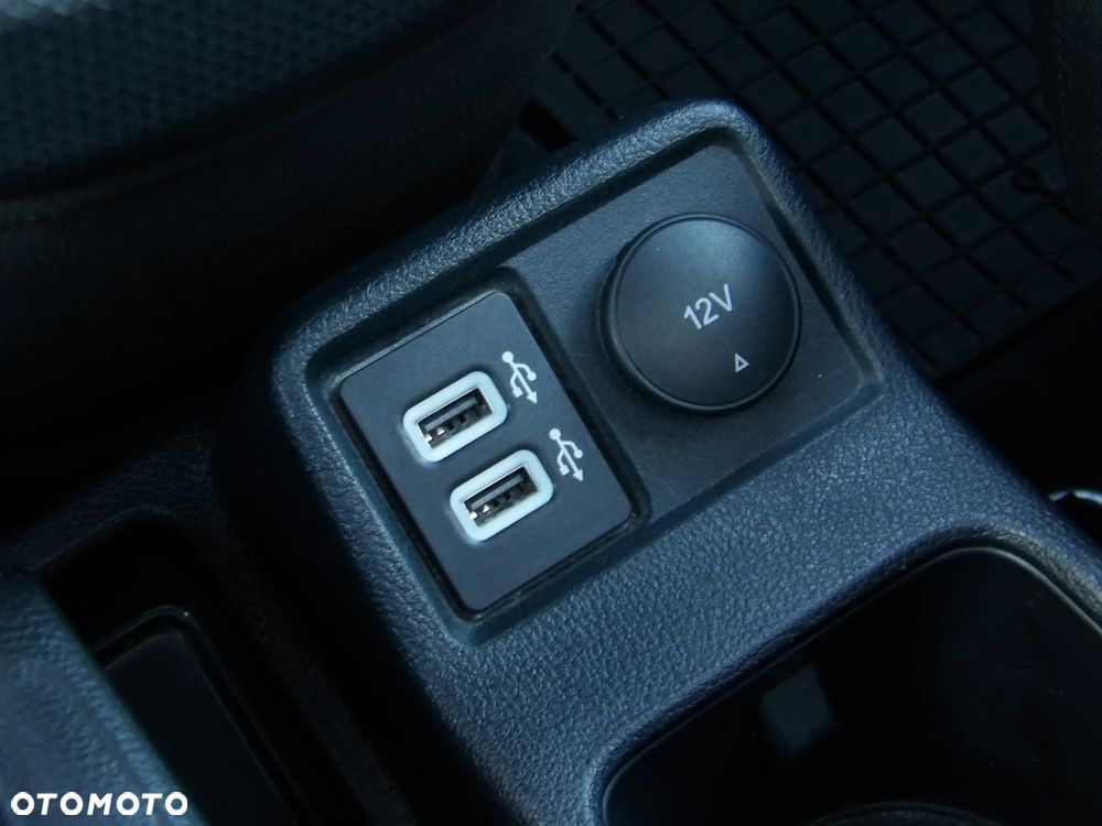 Ford Tourneo Connect 1.5 EcoBlue Titanium PowerShift - 38