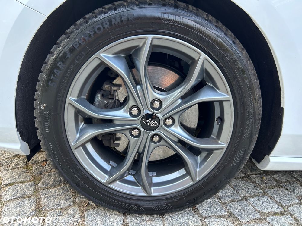 Ford Focus - 26