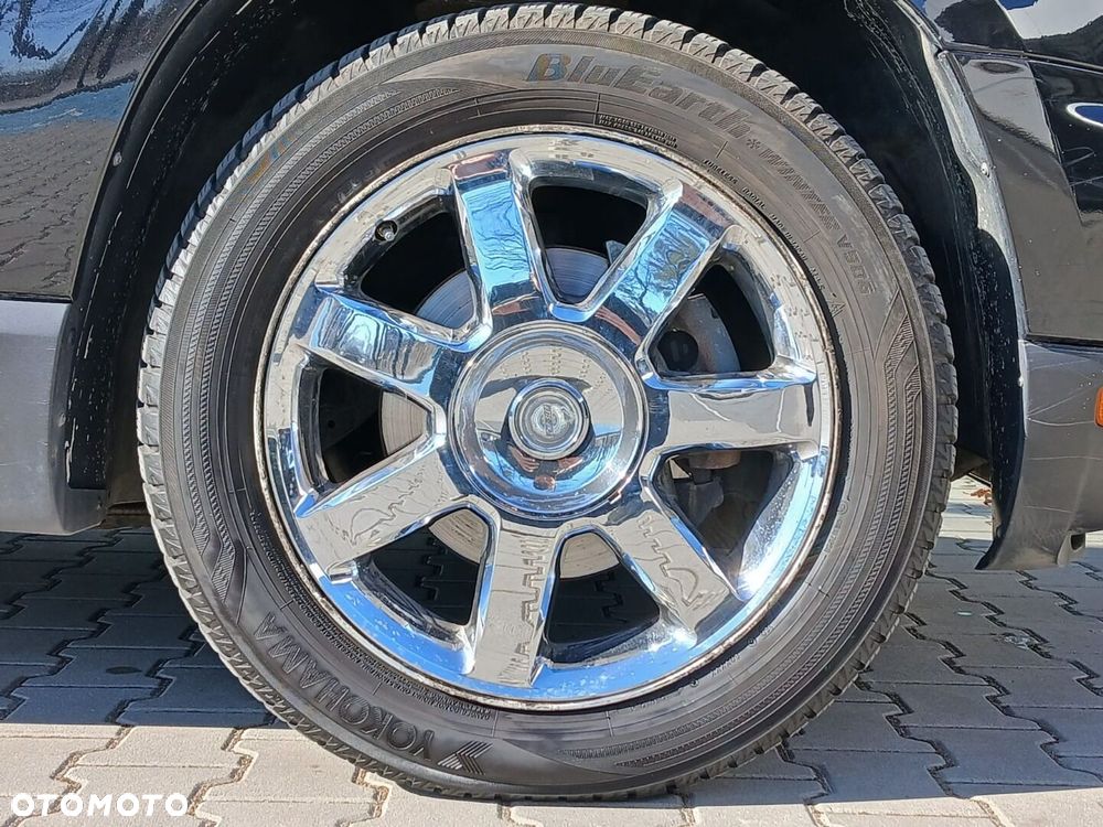 Chrysler Pacifica - 36