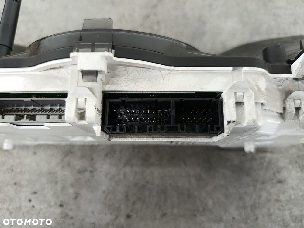 LICZNIK HONDA JAZZ II 78100SAAF400  HR0337023 1.4 I-DSI - 4