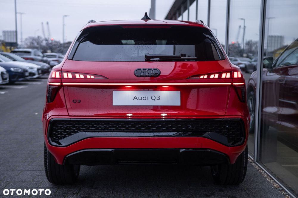 Audi Q3 - 4
