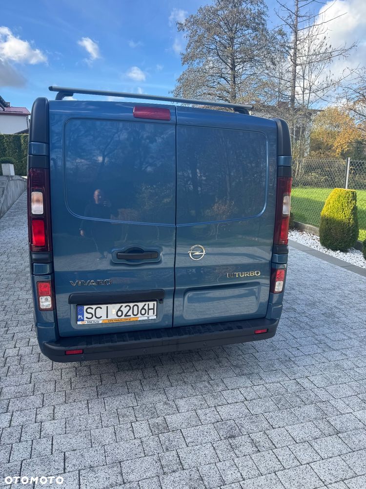 Opel Vivaro - 6