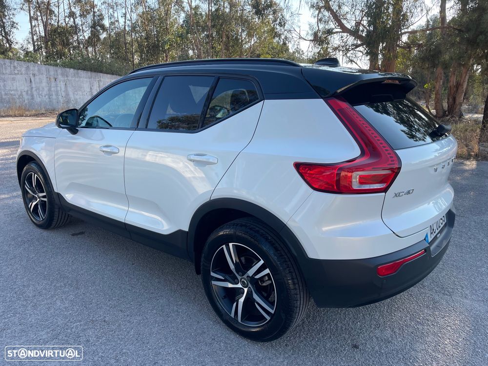 Volvo XC 40 1.5 T3 Momentum - 6