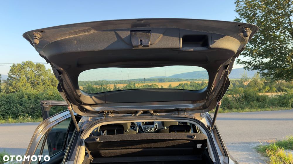 Ford B-MAX 1.6 TDCi SYNC Edition - 24