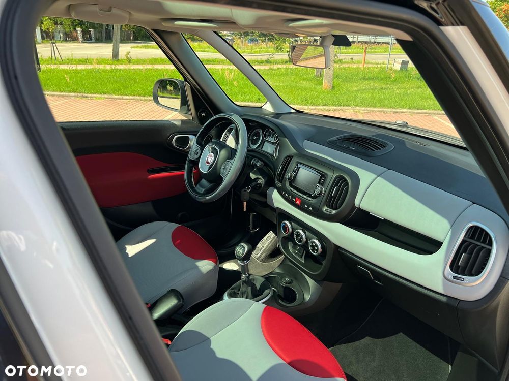 Fiat 500L 1.4 16V Opening Edition - 16