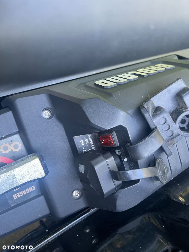 Jeep Wrangler - 33