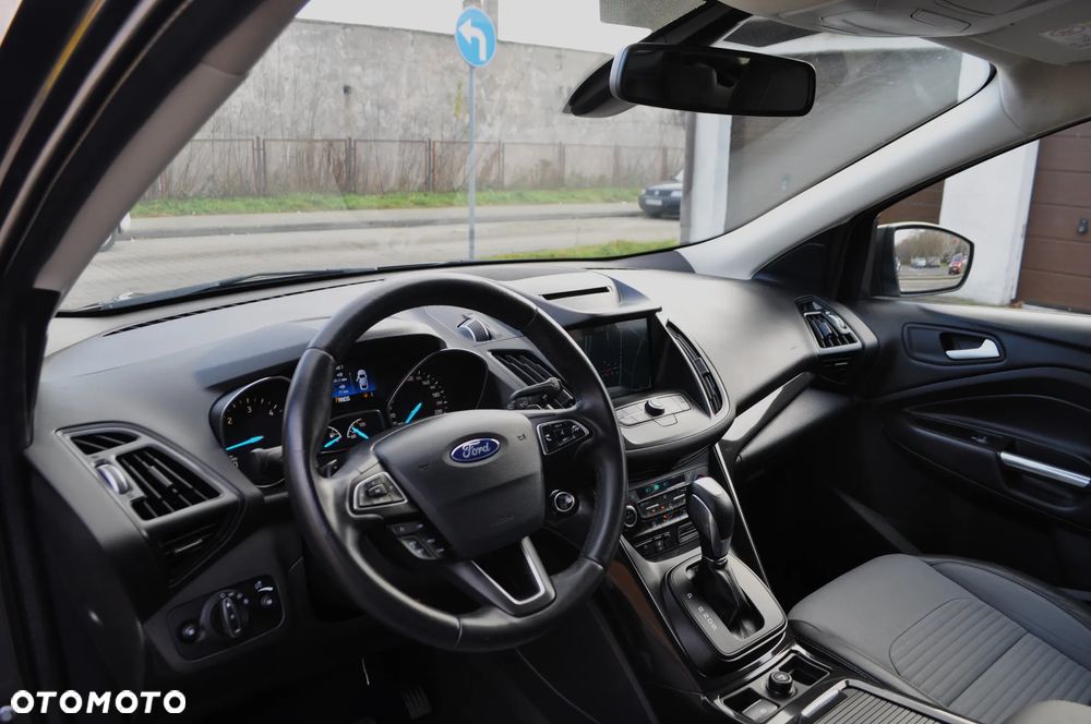 Ford Kuga 2.0 TDCi 4x4 Titanium - 12