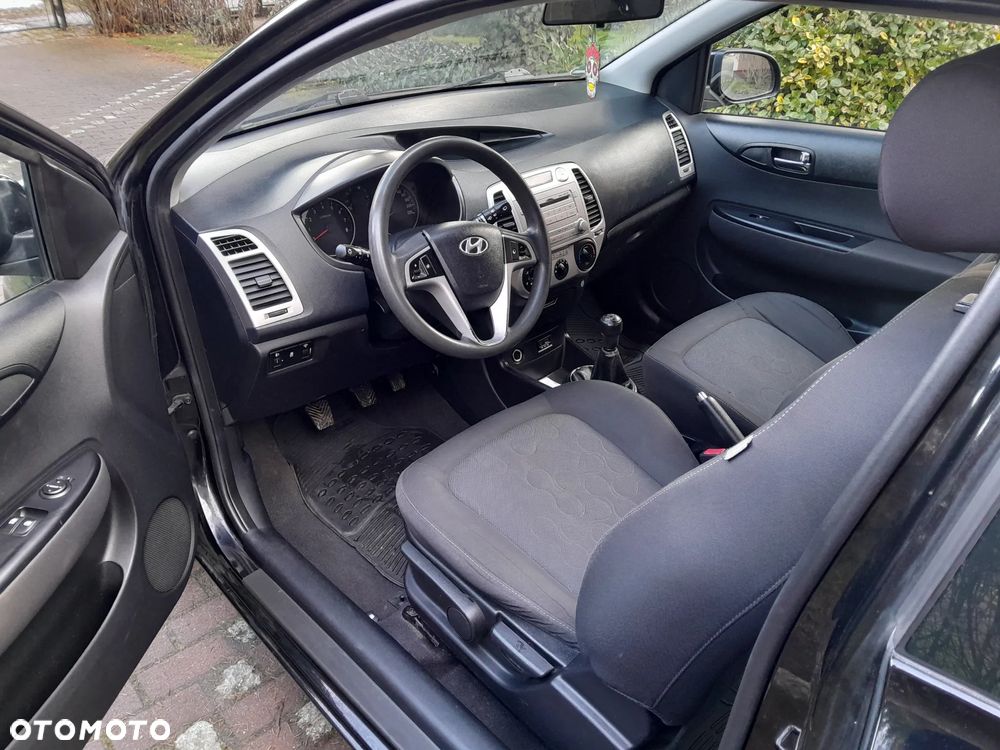 Hyundai i20 1.2 Edition Plus - 12