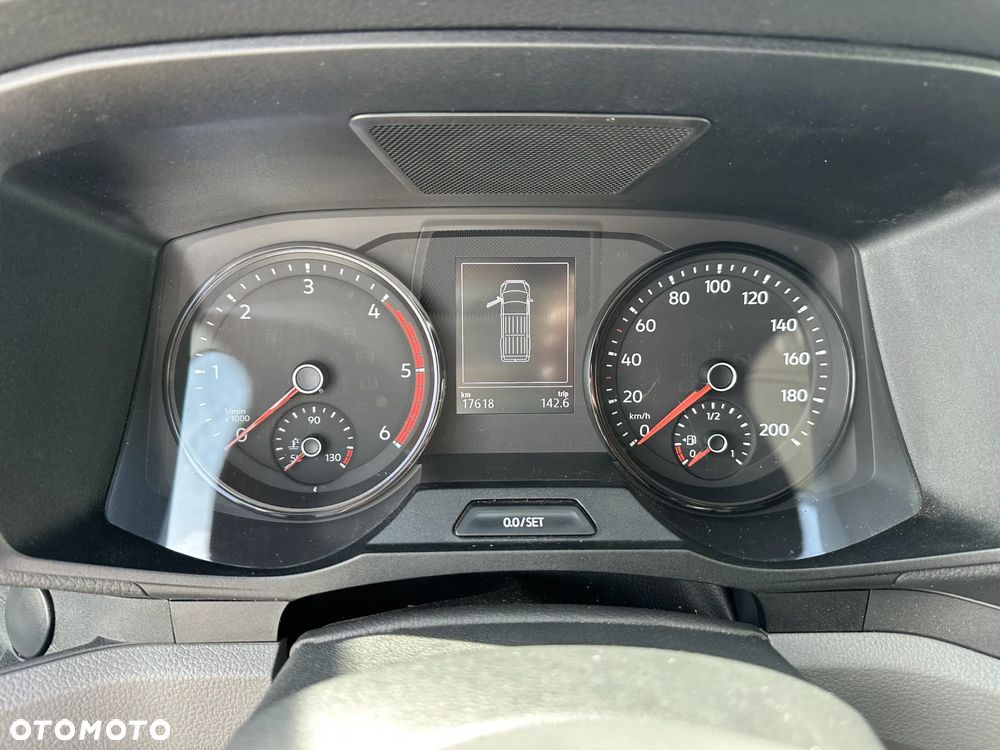 Volkswagen Crafter - 10