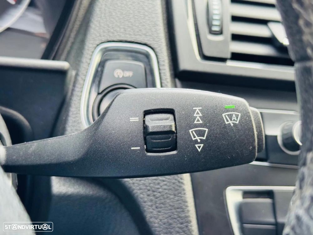 BMW 116 d EfficientDynamics Edition Sport Line — fotografia 26