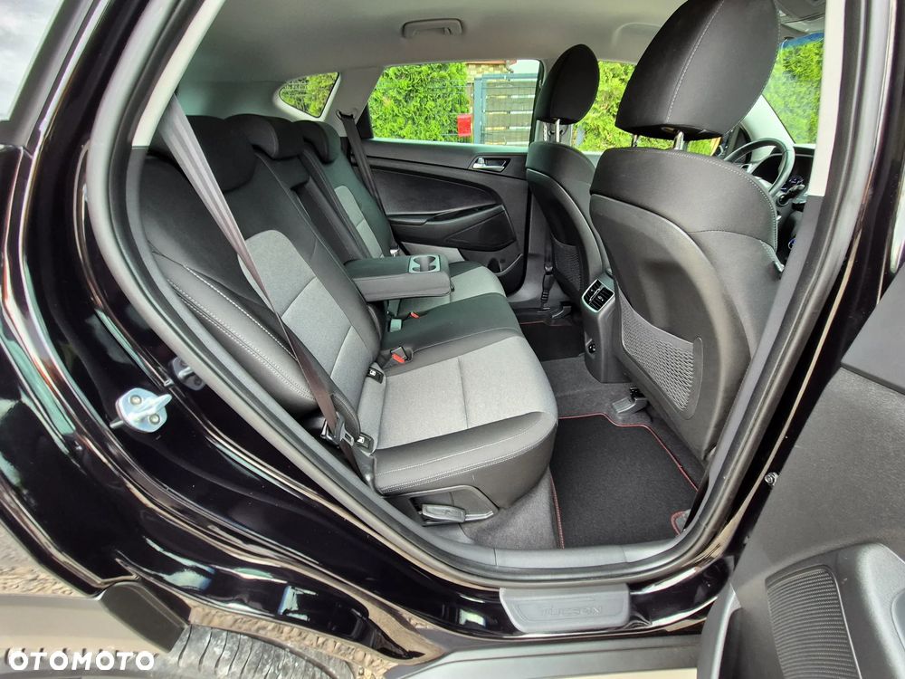 Hyundai Tucson 1.6 GDi Comfort 2WD - 35
