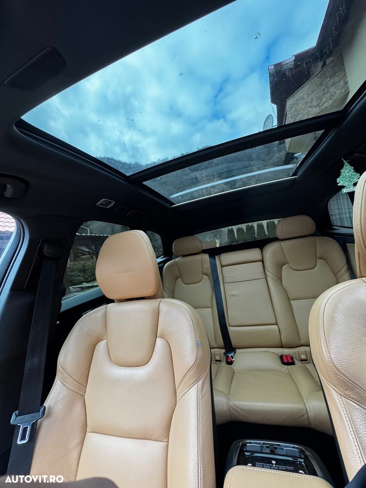 Volvo XC 60 B4 MHEV AWD Inscription - 11