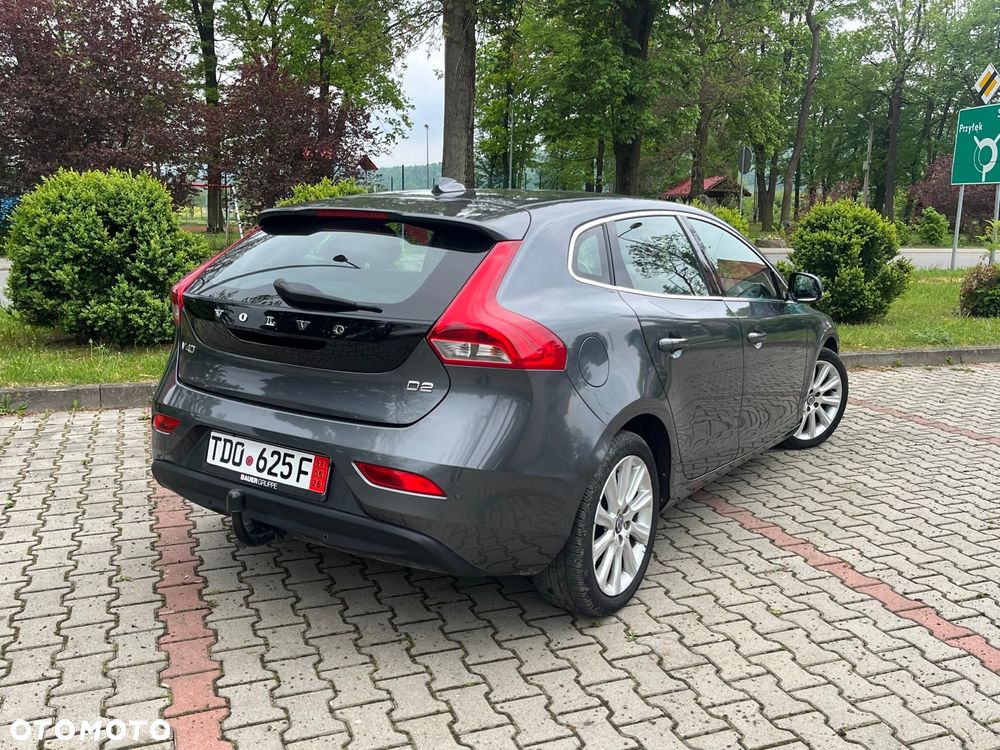 Volvo V40 D2 You - 12