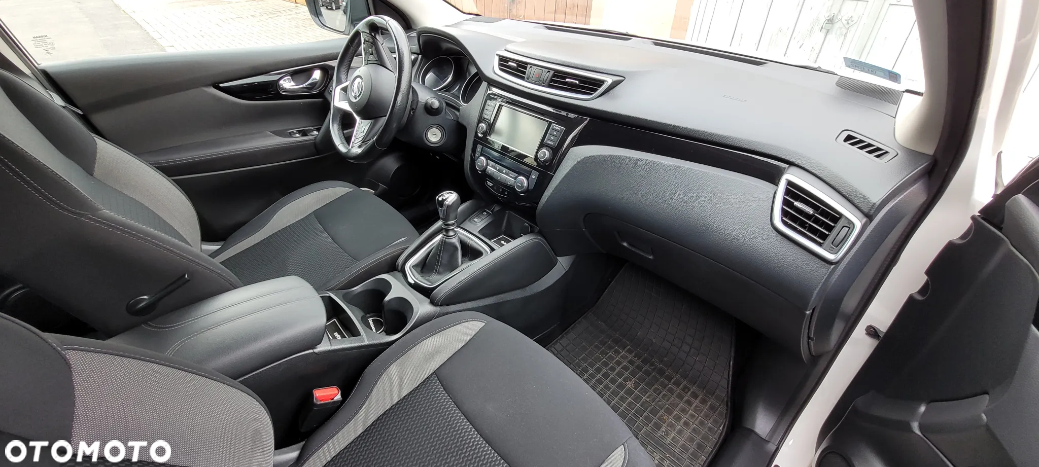 Nissan Qashqai 1.3 DIG-T N-Style - 9