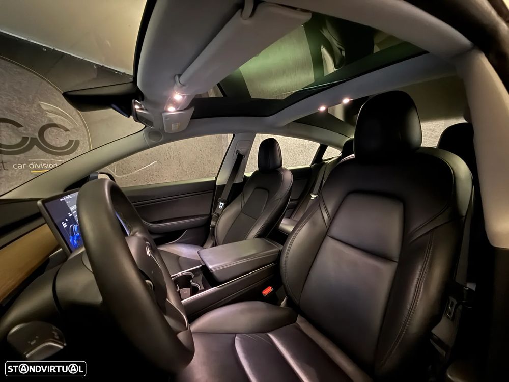 Tesla Model 3 Long-Range Dual Motor AWD - 9