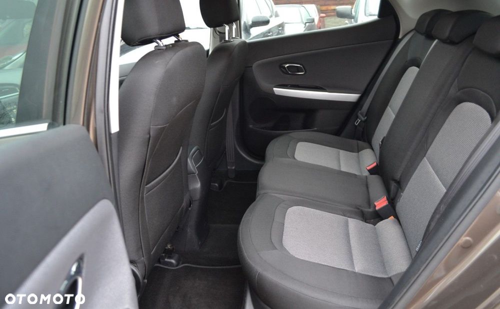 Kia Ceed 1.6 GDI ISG Dream-Team Edition - 8