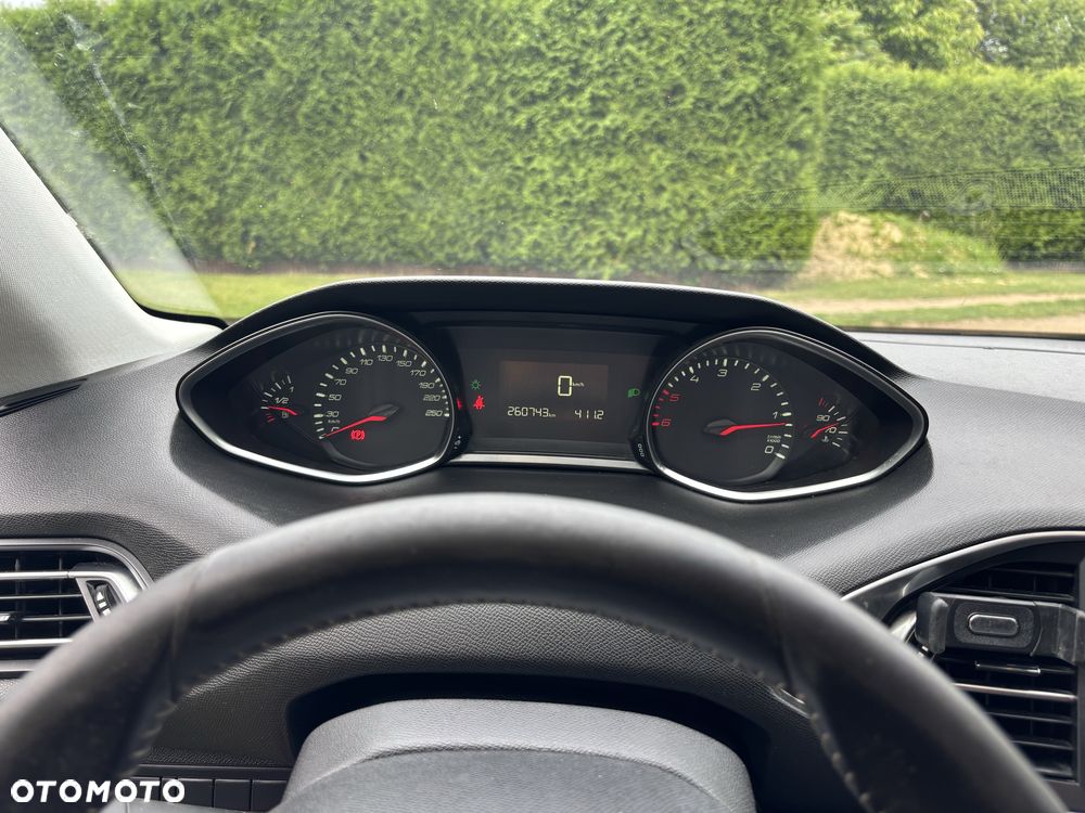 Peugeot 308 - 6