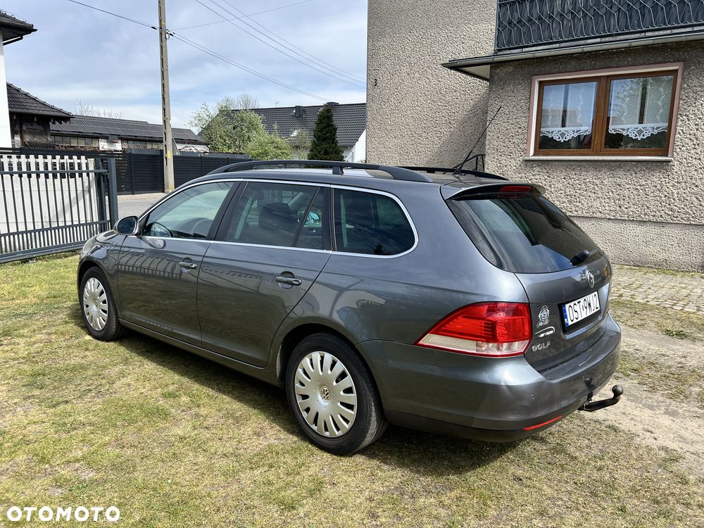 Volkswagen Golf - 4