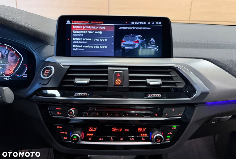 BMW X3 xDrive20d xLine - 24