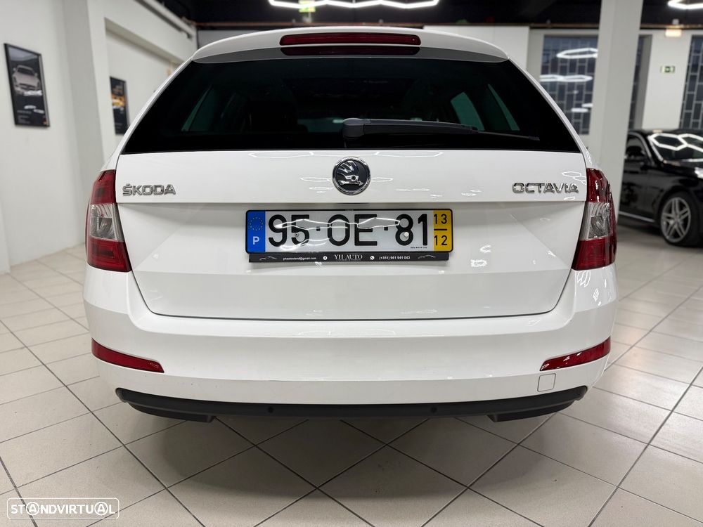 Skoda Octavia Break 1.6 TDi Sportline Pack DSG - 7