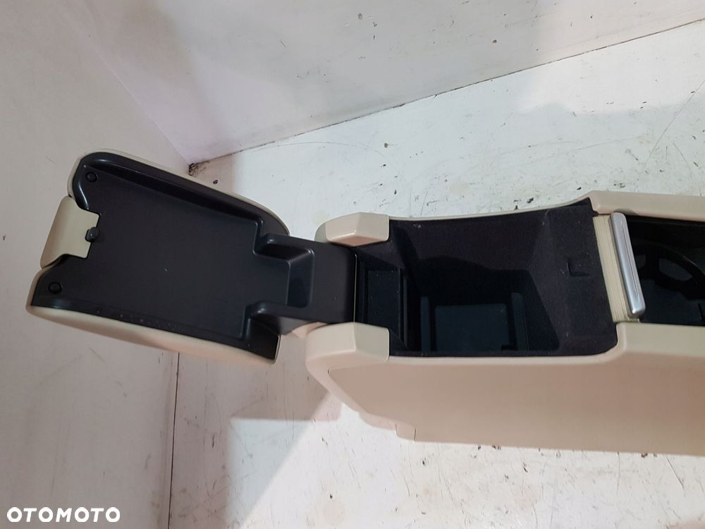 tunel środkowy podłokietnik 39855366 volvo xc60 i 3.2b eu 12 rok - 10