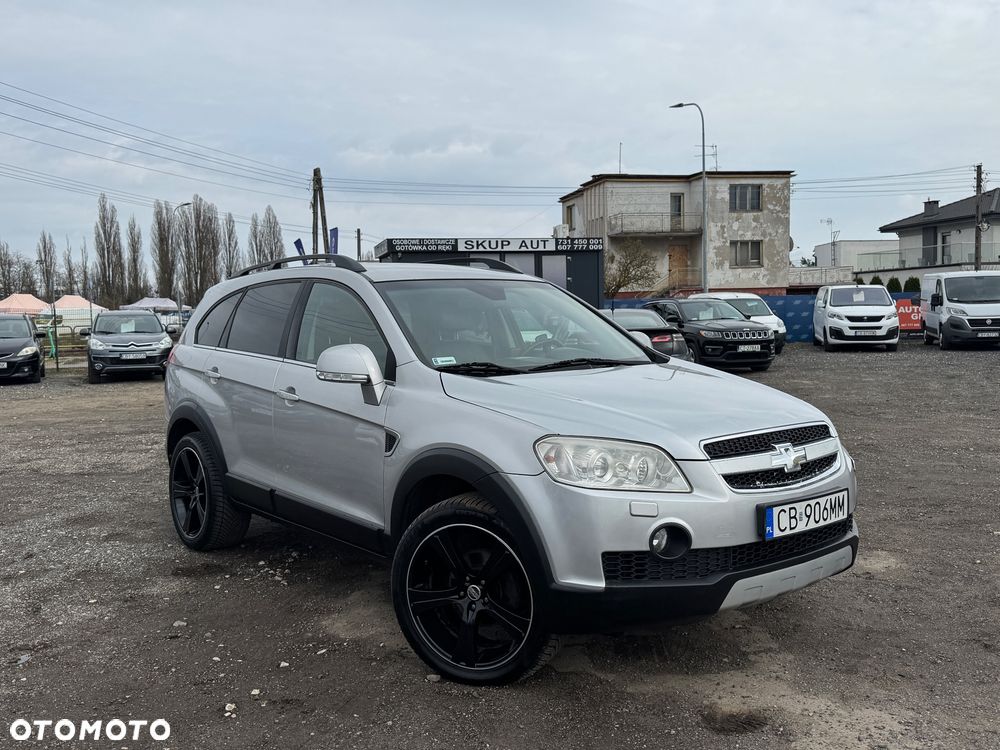 Chevrolet Captiva 2.0 4WD 5 Sitzer Automatik LT Exclusive - 3