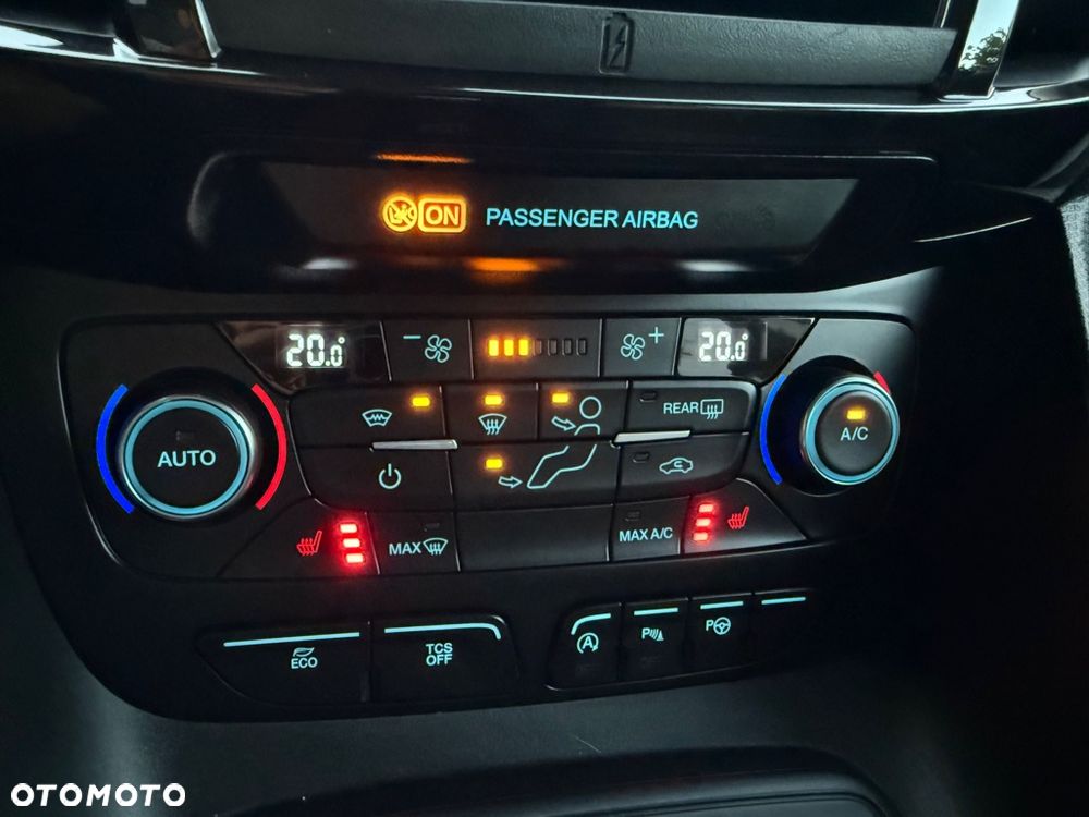 Ford Tourneo Connect Grand ver-2-0-tdci-st--line-powershift - 25