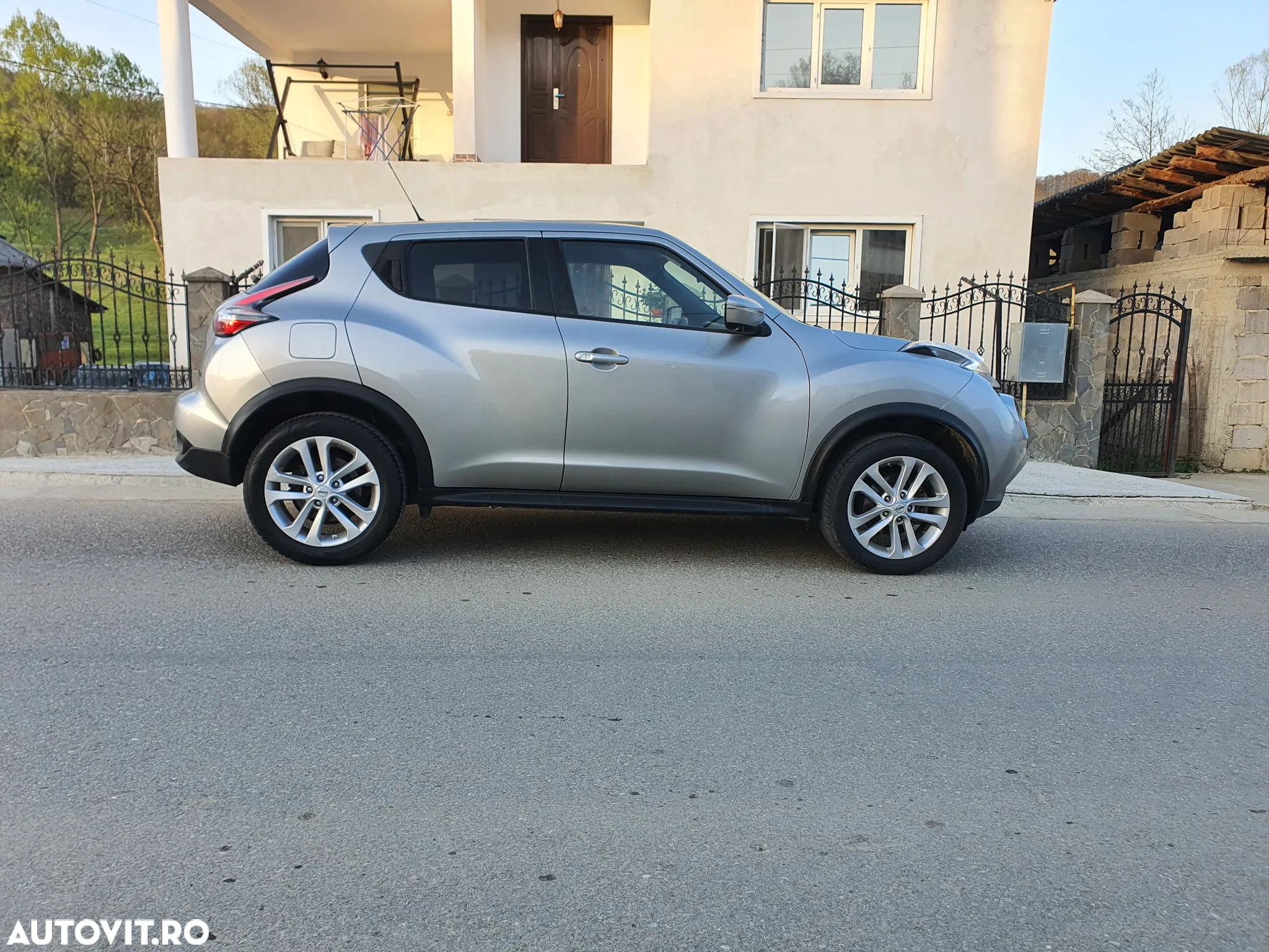 Nissan Juke 1.5L dCI Start/Stop Tekna - 12
