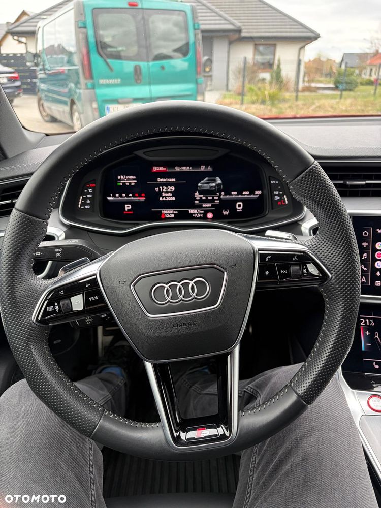 Audi S6 Avant - 12