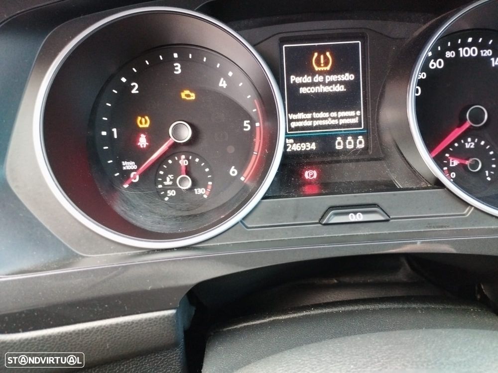 VW Tiguan 2.0 TDI Confortline - 6